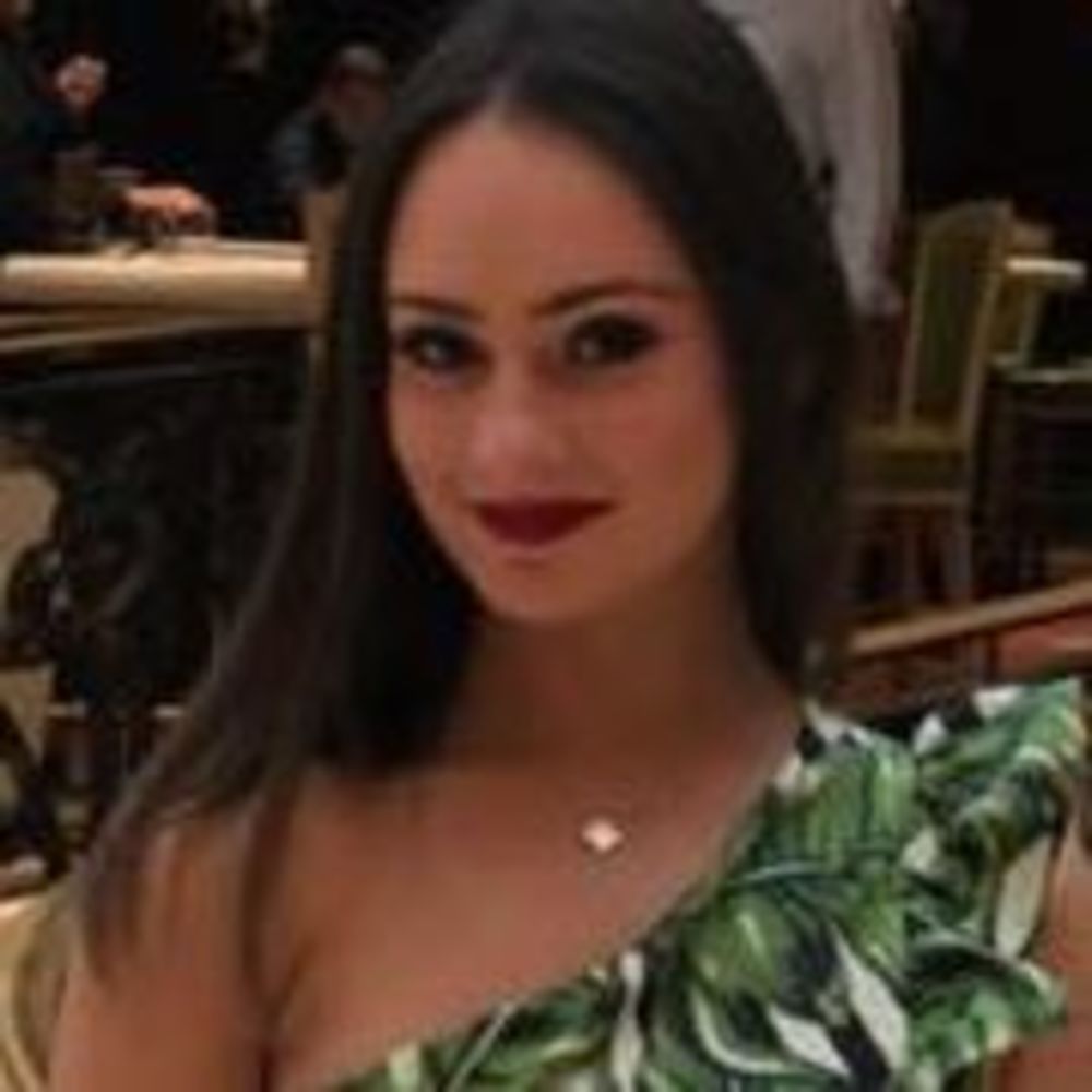 Meet your Posher, Sarah